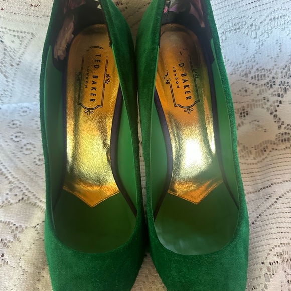 Ted Baker Green Stiletto Heels - Picture 2 of 11